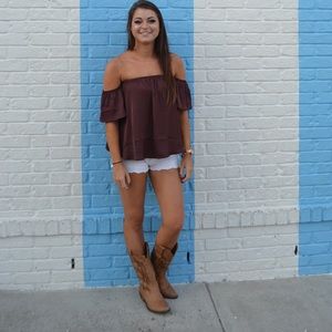 Meet your Posher, Madeline